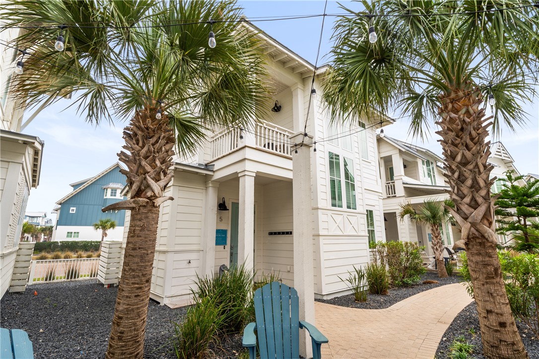 214 Sunset Avenue 5 Port Aransas TX 78373