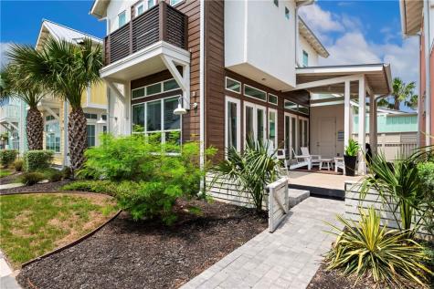 600 Center Square North 15 Port Aransas TX 78373