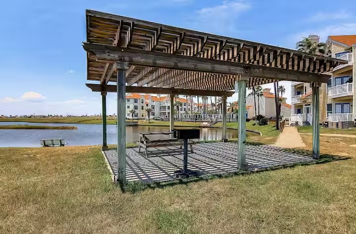 14721 Whitecap Boulevard 376 Corpus Christi TX 78418