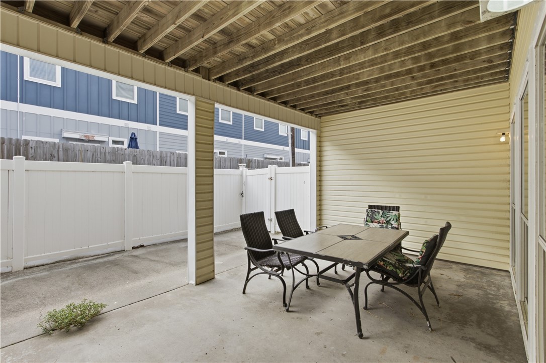 15110 Leeward Drive 304 Corpus Christi TX 78418