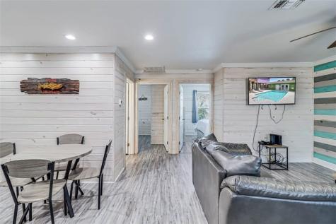 403 S 10th Street 1 Port Aransas TX 78373