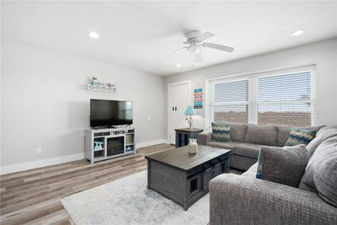 1107 E 11th Street H58 Port Aransas TX 78373