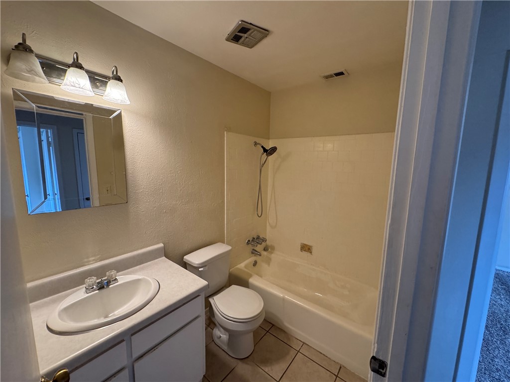 1915 Hidden Way 3 Corpus Christi TX 78412