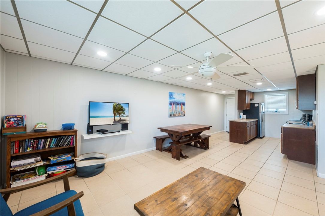 700 Island Retreat 32 Port Aransas TX 78373