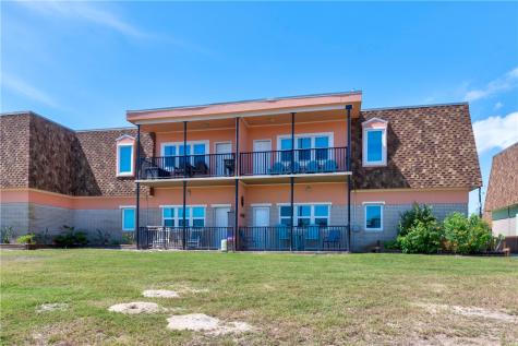 700 Island Retreat 32 Port Aransas TX 78373