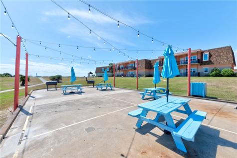 700 Island Retreat 32 Port Aransas TX 78373