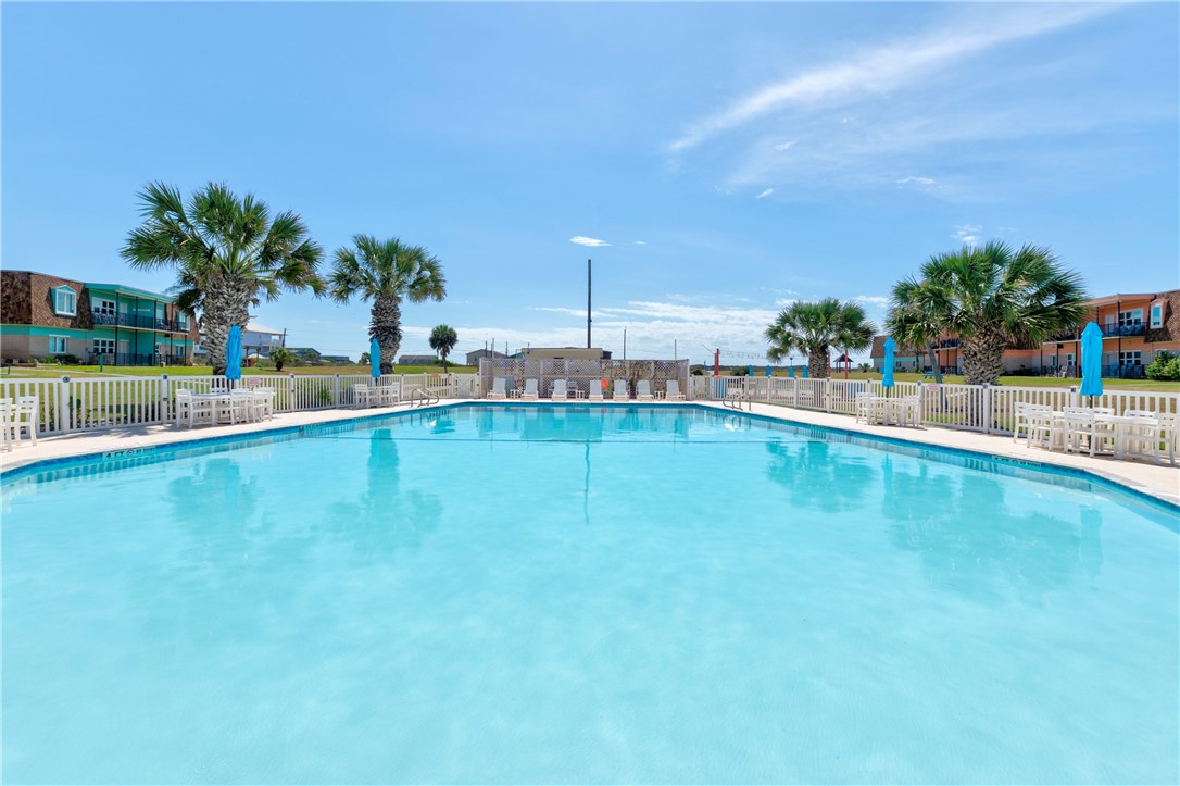 700 Island Retreat 32 Port Aransas TX 78373