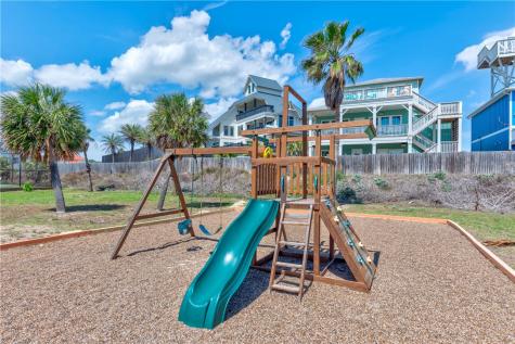 700 Island Retreat 32 Port Aransas TX 78373