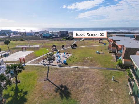 700 Island Retreat 32 Port Aransas TX 78373