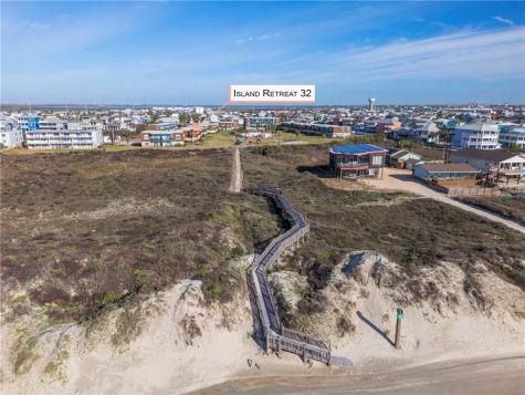 700 Island Retreat 32 Port Aransas TX 78373