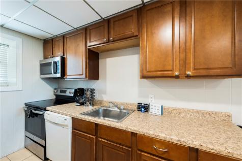 700 Island Retreat 32 Port Aransas TX 78373