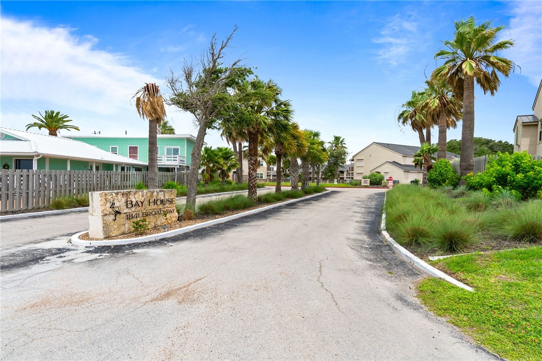 1903 Bayhouse 1903 Rockport TX 78382
