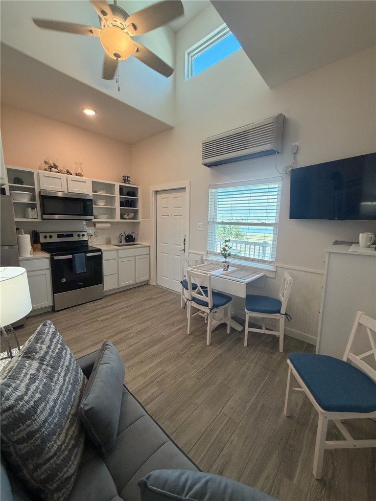 15034 Aruba Drive 212 Corpus Christi TX 78418