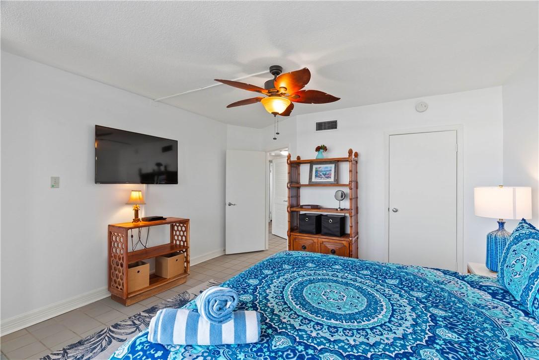 6649 Seacomber Drive 710 Port Aransas TX 78373