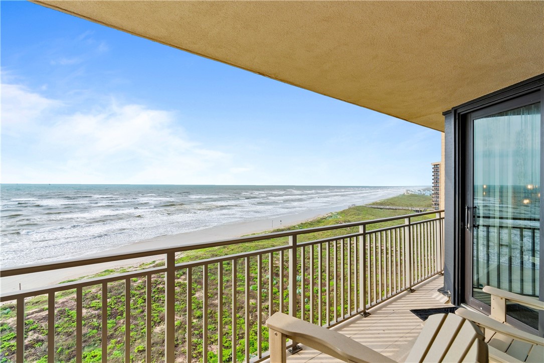 6649 Seacomber Drive 710 Port Aransas TX 78373