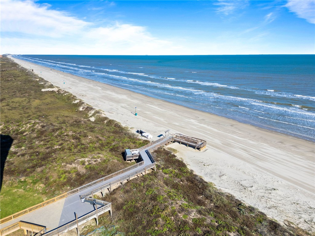 6649 Seacomber Drive 710 Port Aransas TX 78373