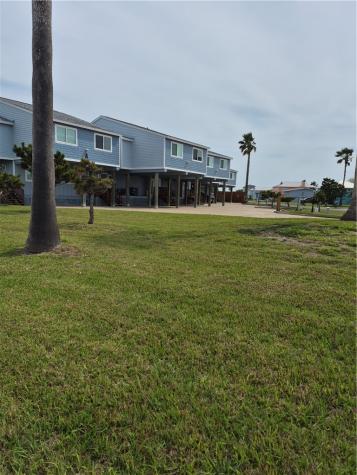 100 Port Royal 208 Aransas Pass TX 78336