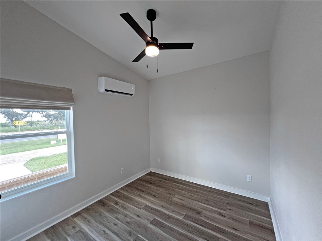 106 Landry Circle 106 Rockport TX 78382