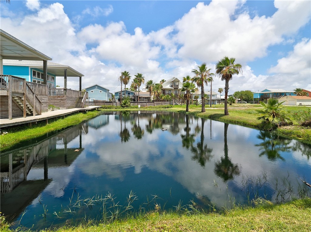 220 W Avenue F 1b Port Aransas TX 78373