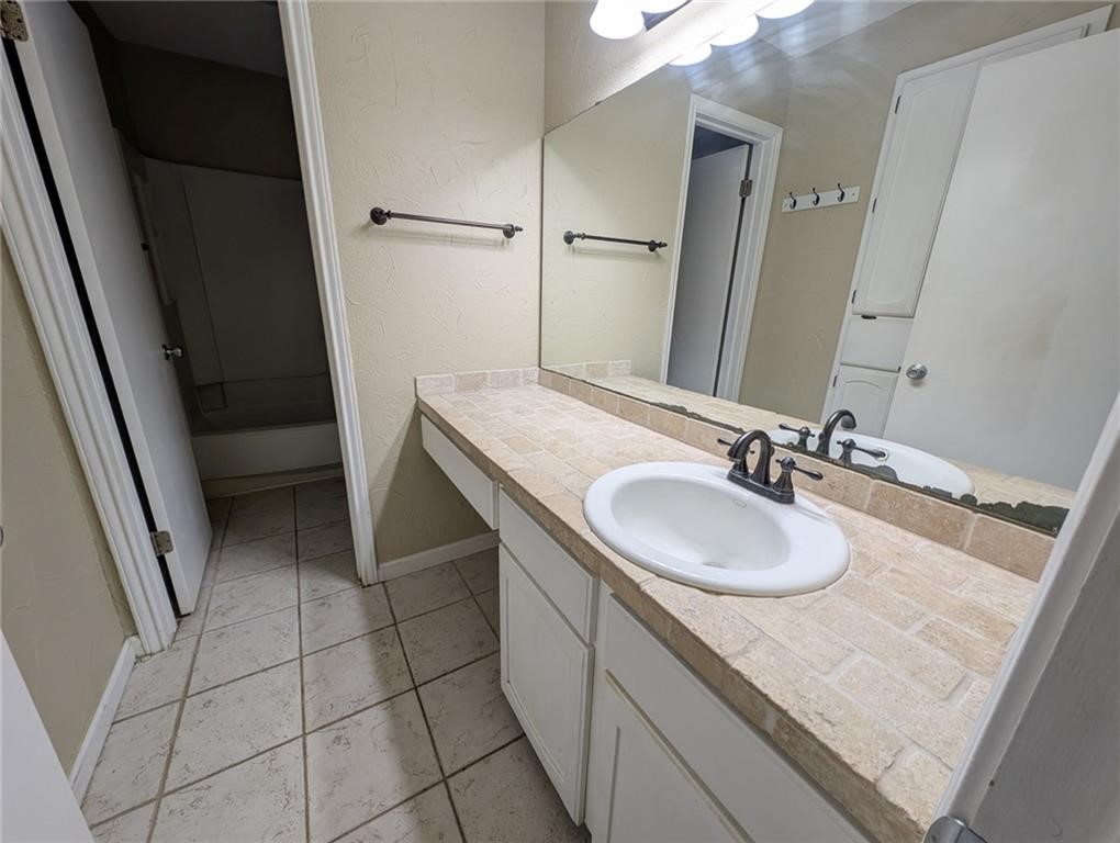 6702 Everhart Road S104 Corpus Christi TX 78413