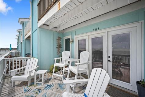 2292 N Fulton Beach Road 303 Rockport TX 78382