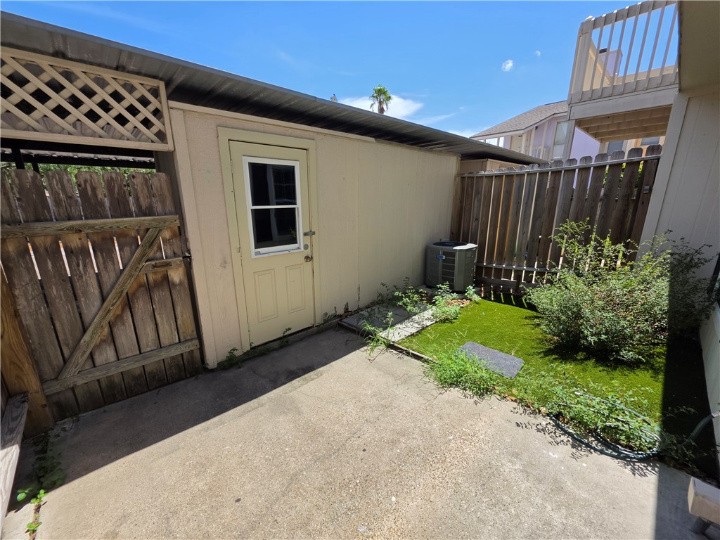 6702 Everhart T102 Corpus Christi TX 78413