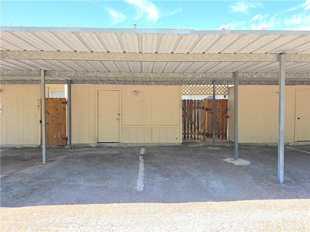 6702 Everhart T102 Corpus Christi TX 78413