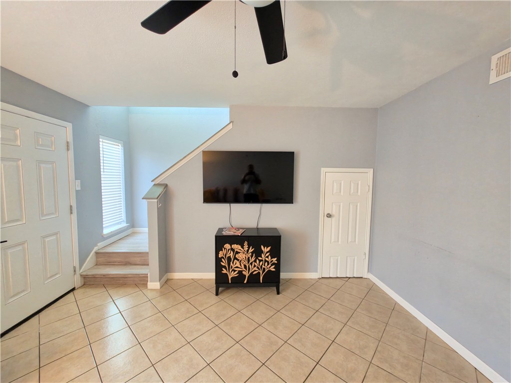 6702 Everhart T102 Corpus Christi TX 78413