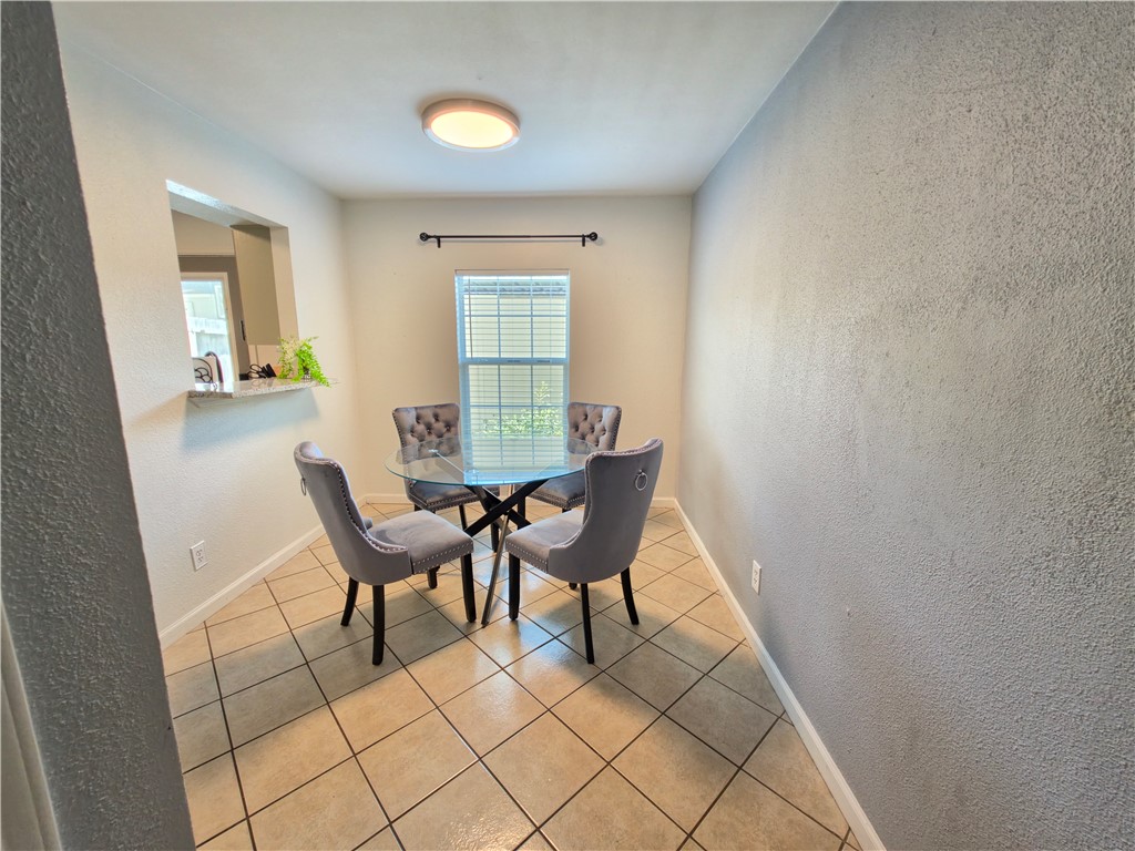 6702 Everhart T102 Corpus Christi TX 78413