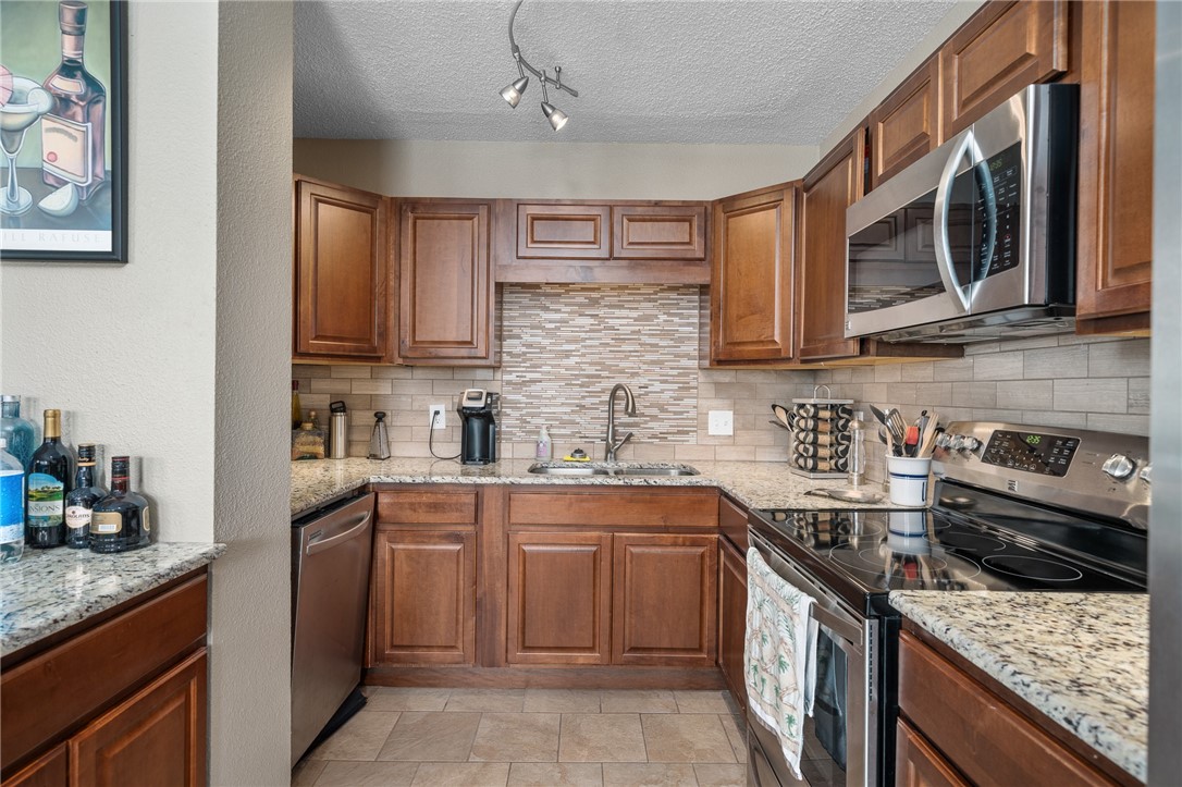 715 S Upper Broadway Street 904 Corpus Christi TX 78401