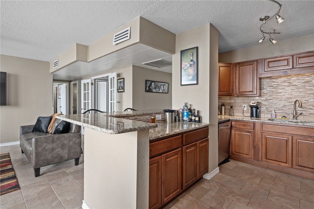 715 S Upper Broadway Street 904 Corpus Christi TX 78401