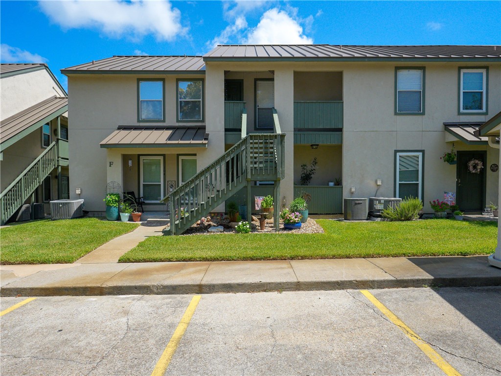 302 Saint Andrews St F202 Rockport TX 78382