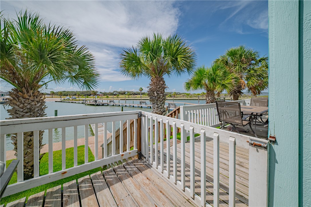2292 N Fulton Beach Road 605 Rockport TX 78382