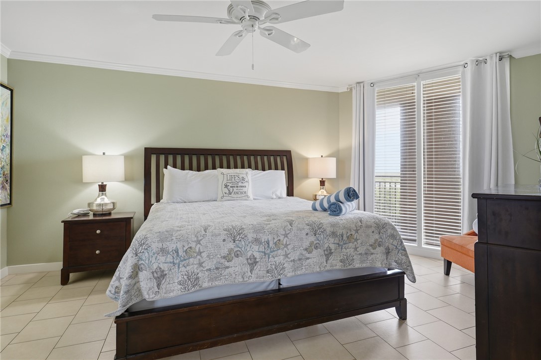 6649 Seacomber Drive 502 Port Aransas TX 78373
