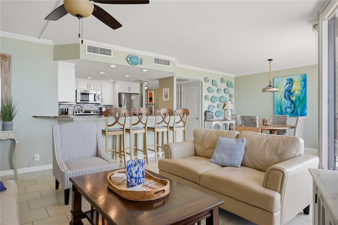 6649 Seacomber Drive 502 Port Aransas TX 78373