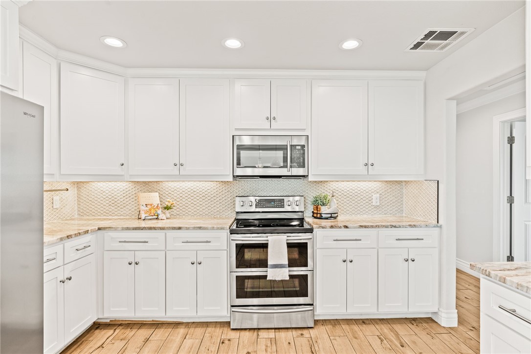 631 Channelview Drive, Channelview Condos 315 Port Aransas TX 78373