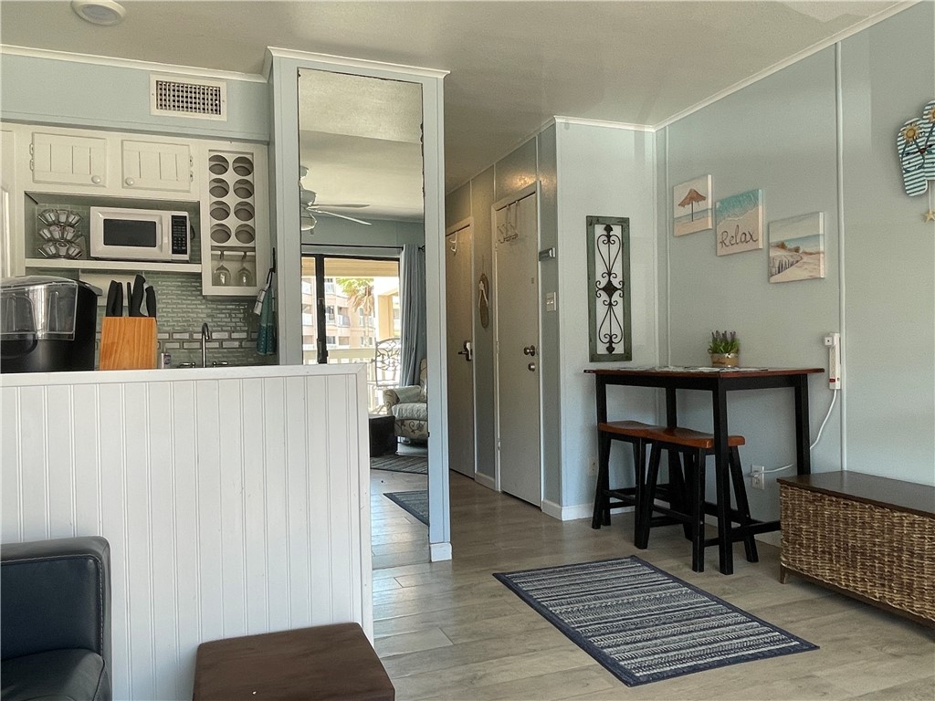 3938 Surfside Boulevard 3124 Corpus Christi TX 78402