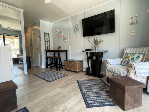 3938 Surfside Boulevard 3124 Corpus Christi TX 78402