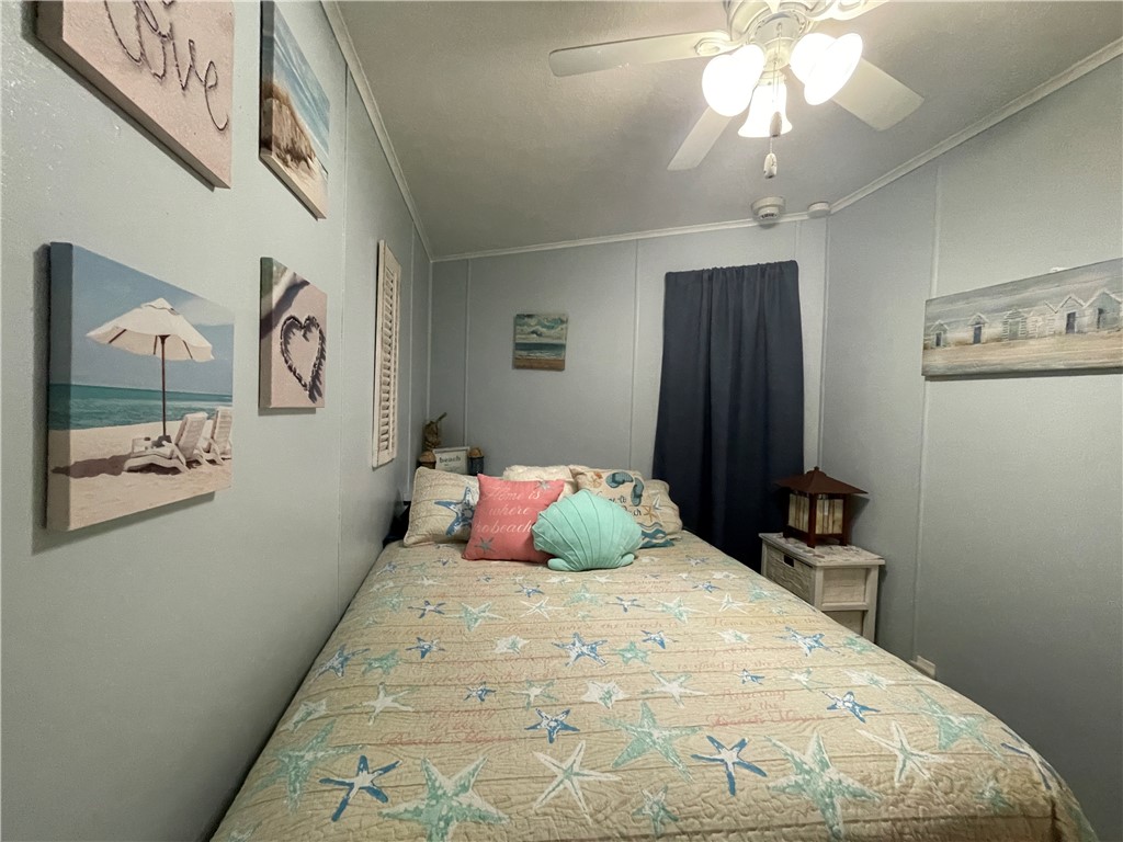 3938 Surfside Boulevard 3124 Corpus Christi TX 78402