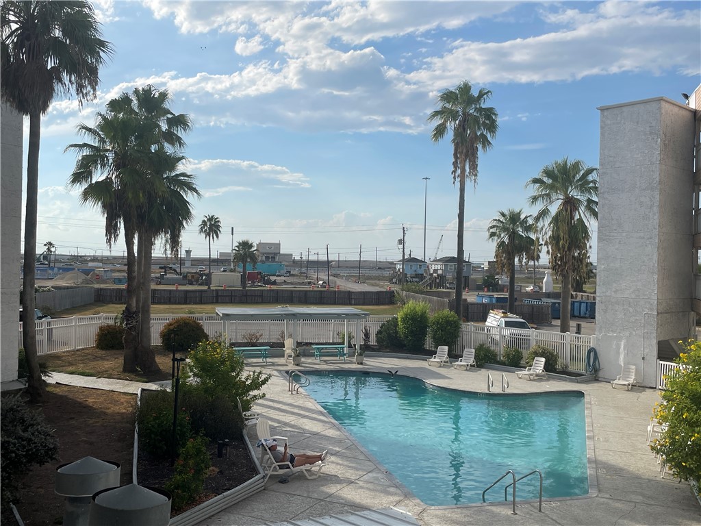 3938 Surfside Boulevard 3124 Corpus Christi TX 78402