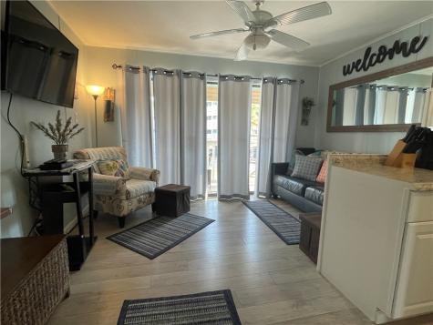 3938 Surfside Boulevard 3124 Corpus Christi TX 78402