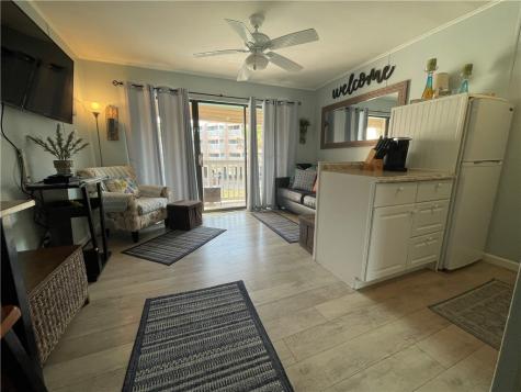 3938 Surfside Boulevard 3124 Corpus Christi TX 78402