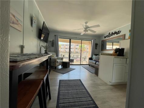 3938 Surfside Boulevard 3124 Corpus Christi TX 78402