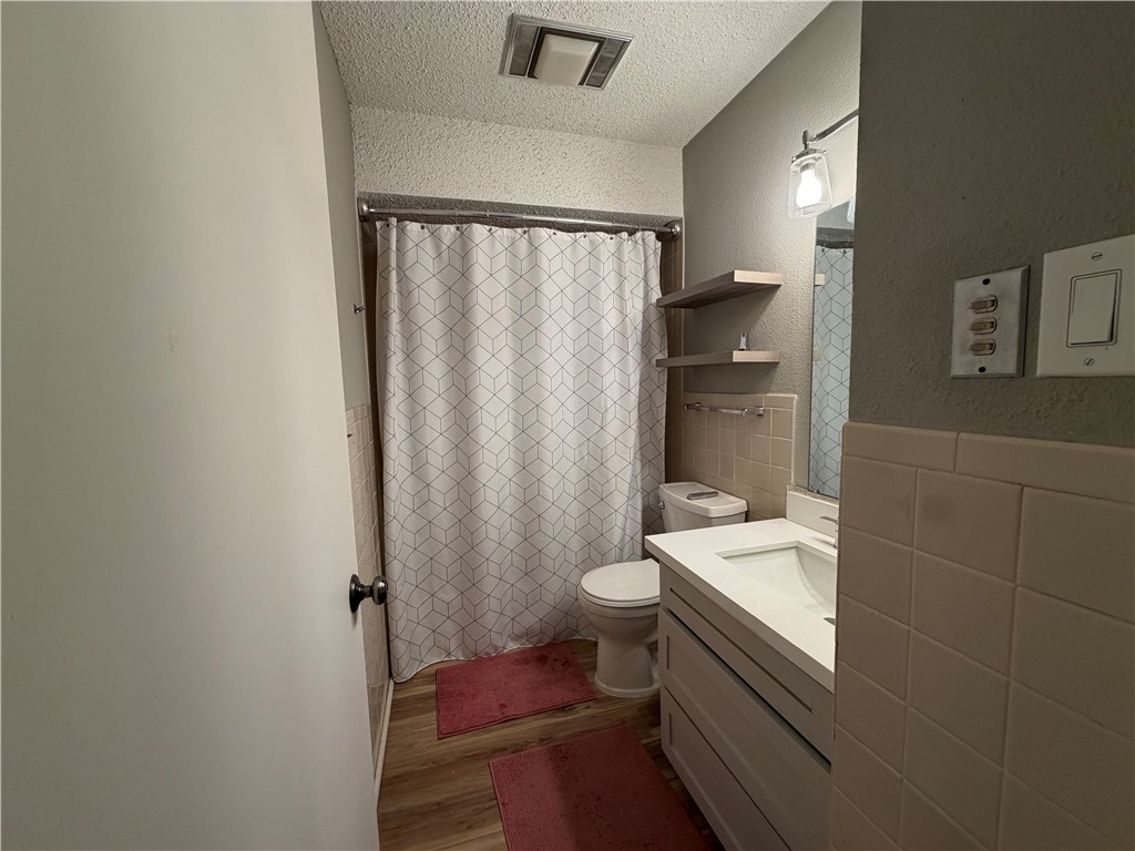 923 Vance Jackson San Antonio TX 78201