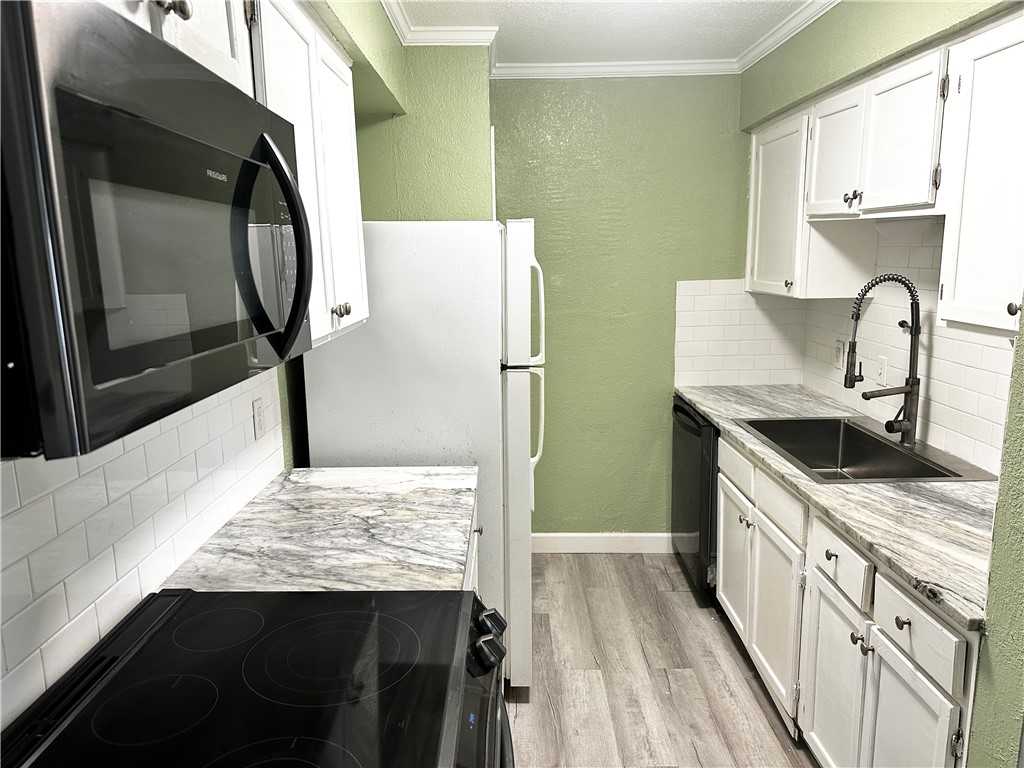 1011 Ennis Joslin 235 Corpus Christi TX 78412
