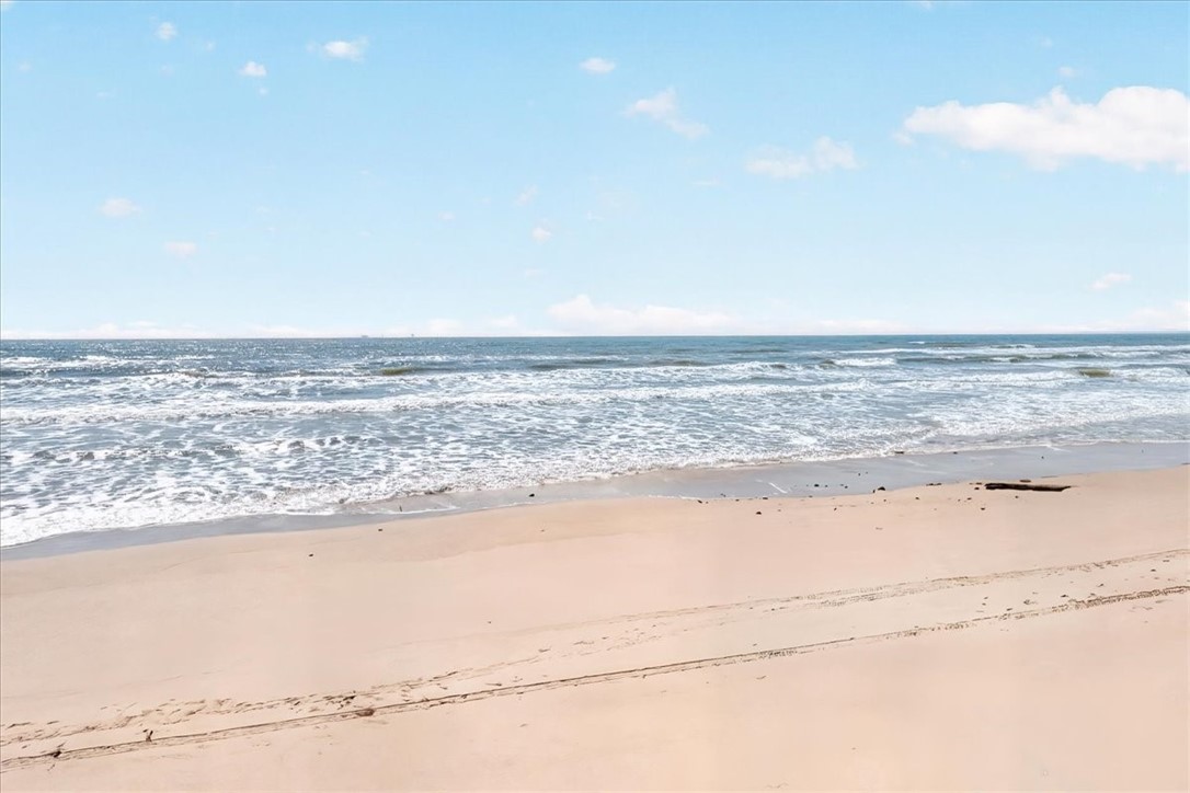 6871 State Highway 361 16 Port Aransas TX 78373