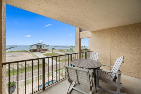 1021 S Water Street 312 Rockport TX 78382