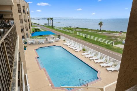1021 S Water Street 312 Rockport TX 78382