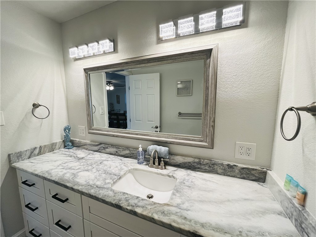 14921 Windward Drive 204 Corpus Christi TX 78418