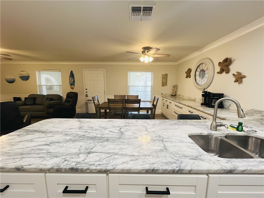 14921 Windward Drive 204 Corpus Christi TX 78418